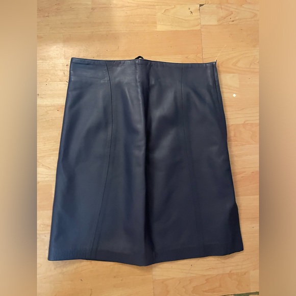 VTG JOHN MICHAEL blue Leather Skirt Size 10 Women A-line Knee Length Casual E22 - Picture 1 of 3